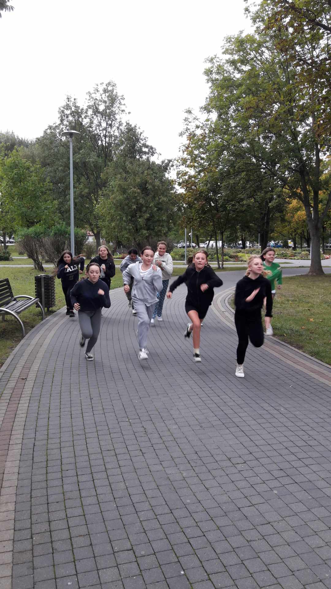 Uczestnicy biegu Fair Play podczas zawodów
