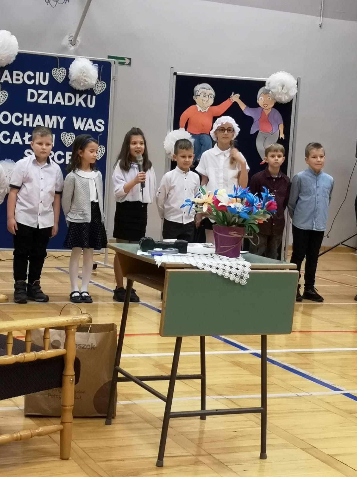 Wiersz w wykonaniu Oli Boryckiej