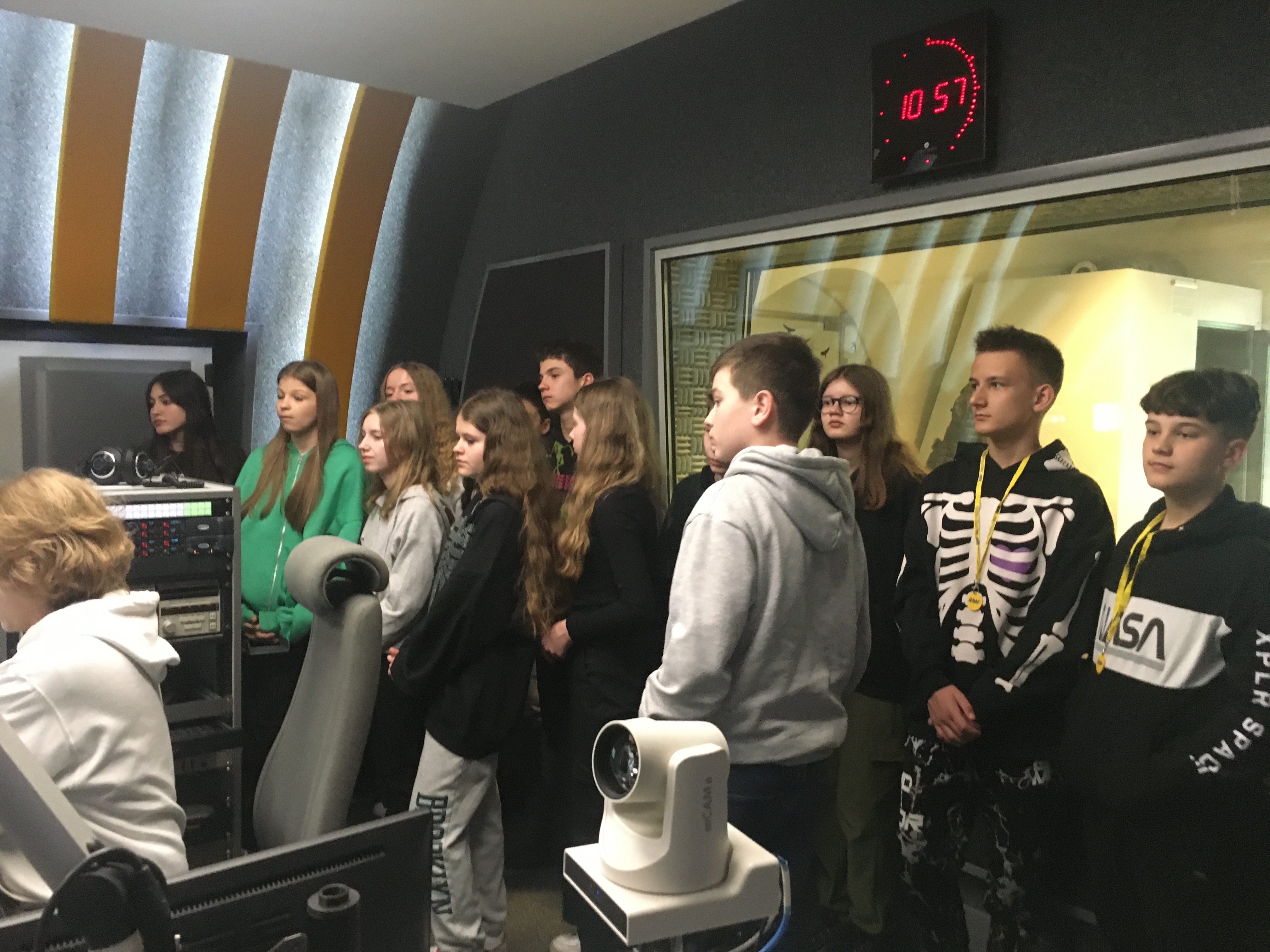 Wycieczka po studiach emisyjnych