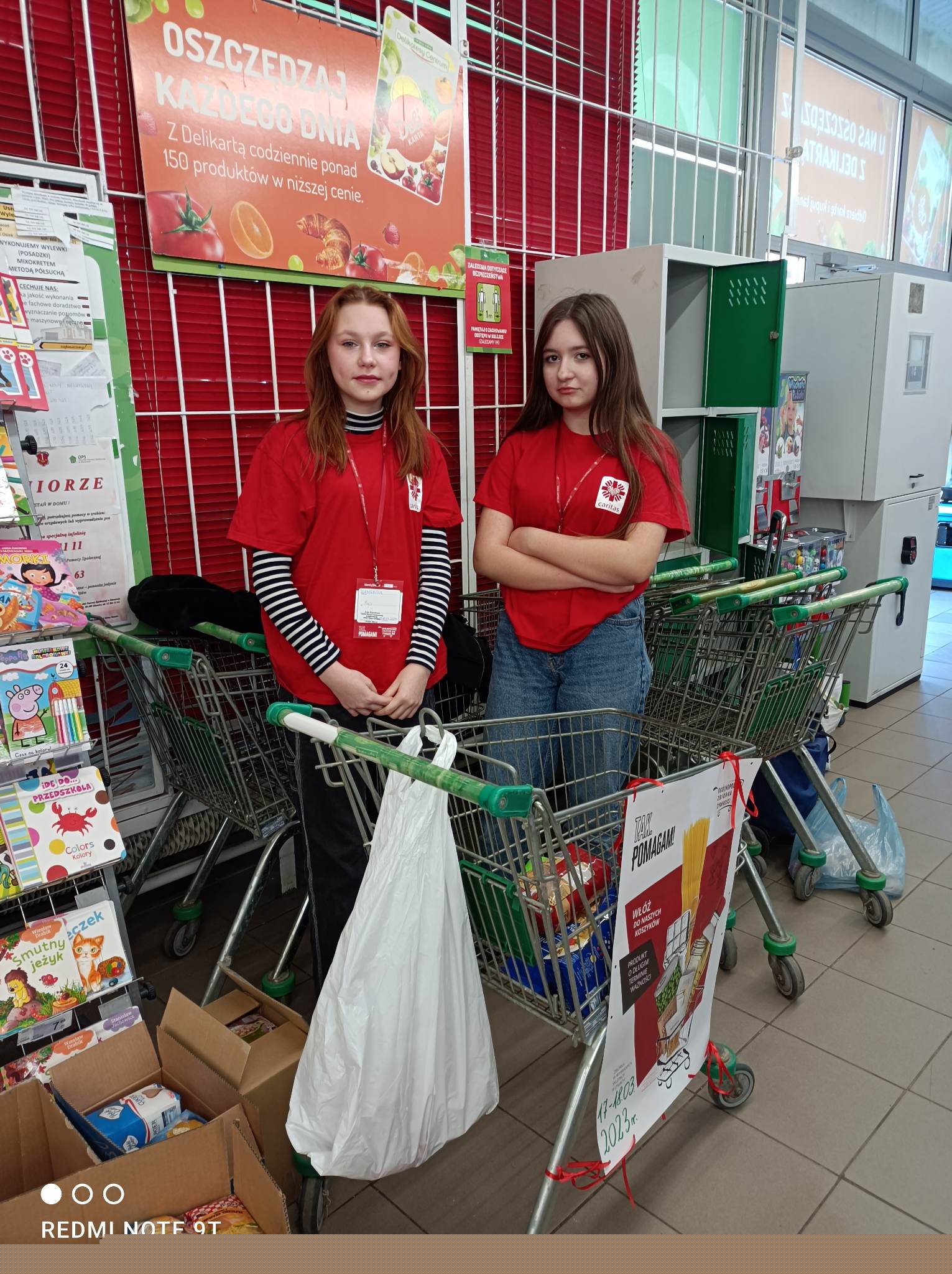 Wolontariuszki podczas akcji zbiórki
