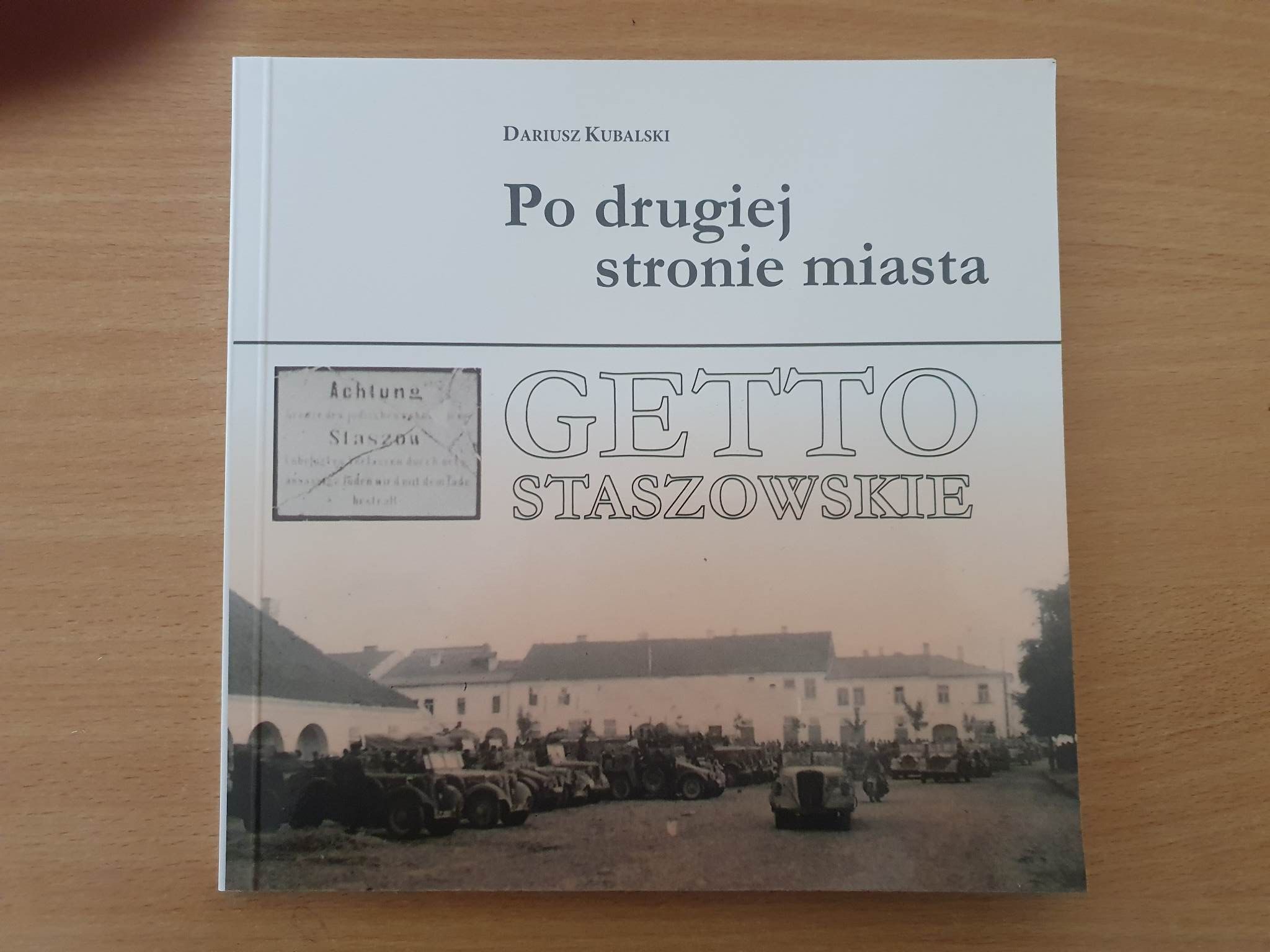 Strona tytułowa książki dyrektora szkoły dr. Dariusza Kubalskiego 