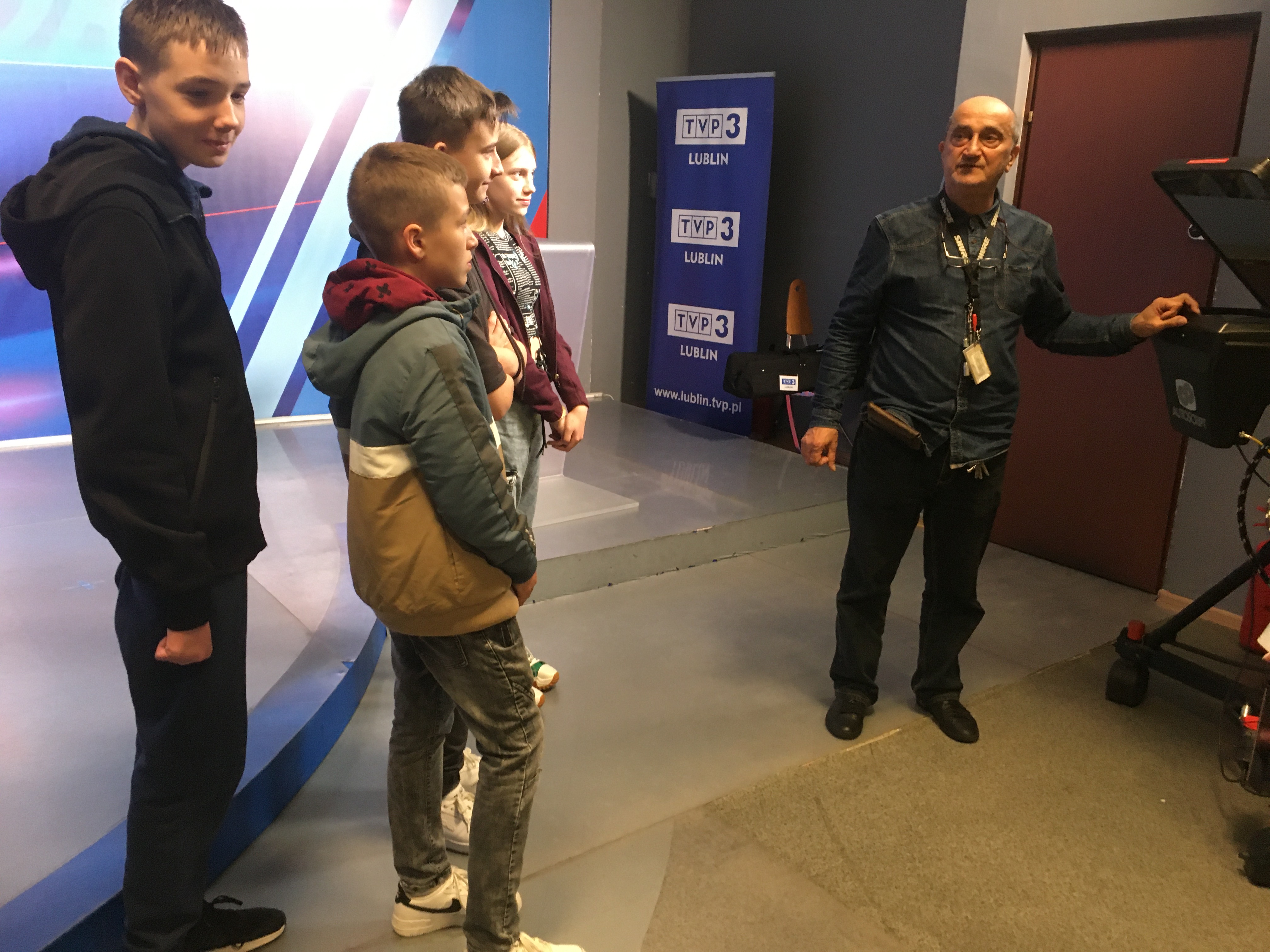 Słuchamy przewodnika po TVP