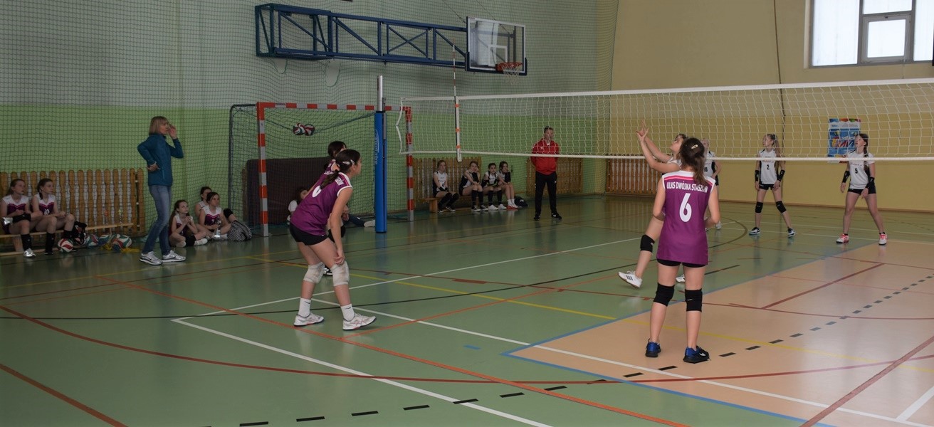 Pierwsza czwórka w trakcie gry